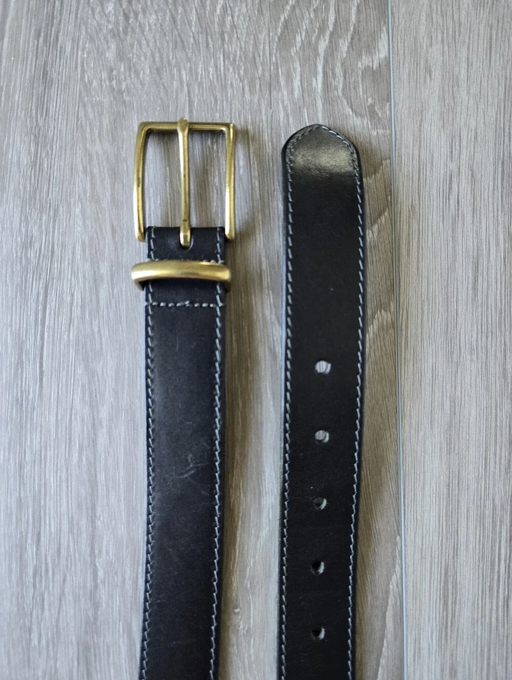 L.L. Bean Black Full Grain Leather Belt Made in England Brass Buckle Size 38